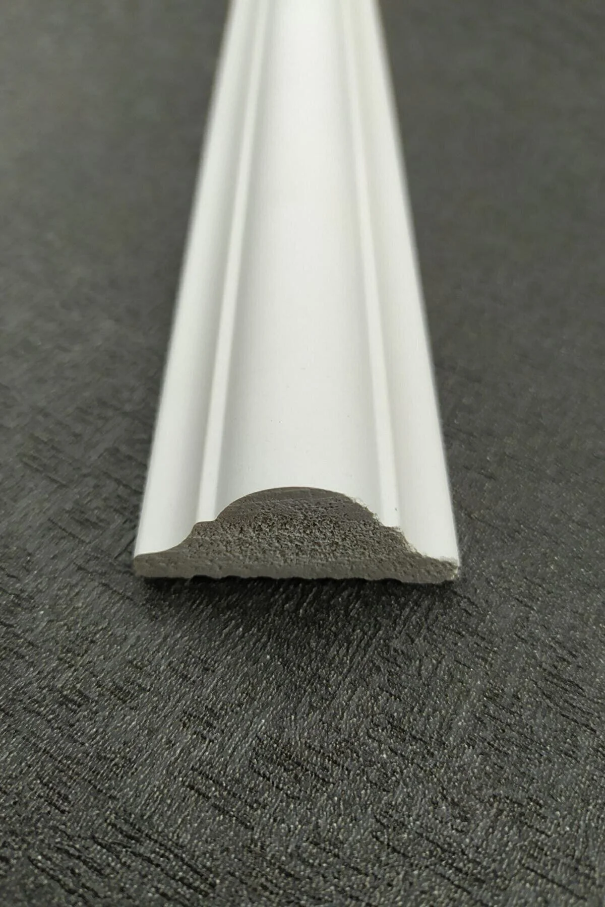 120 Cm Uzunluk Boyanabilir Poliüretan Duvar Çıtası - 2,5 Cm