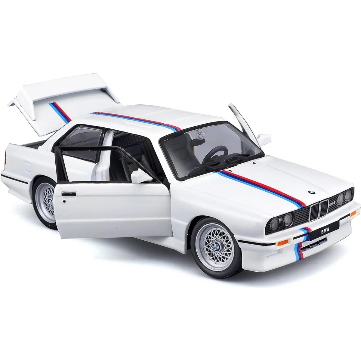 1:24 BMW M3 1988 Model Araba