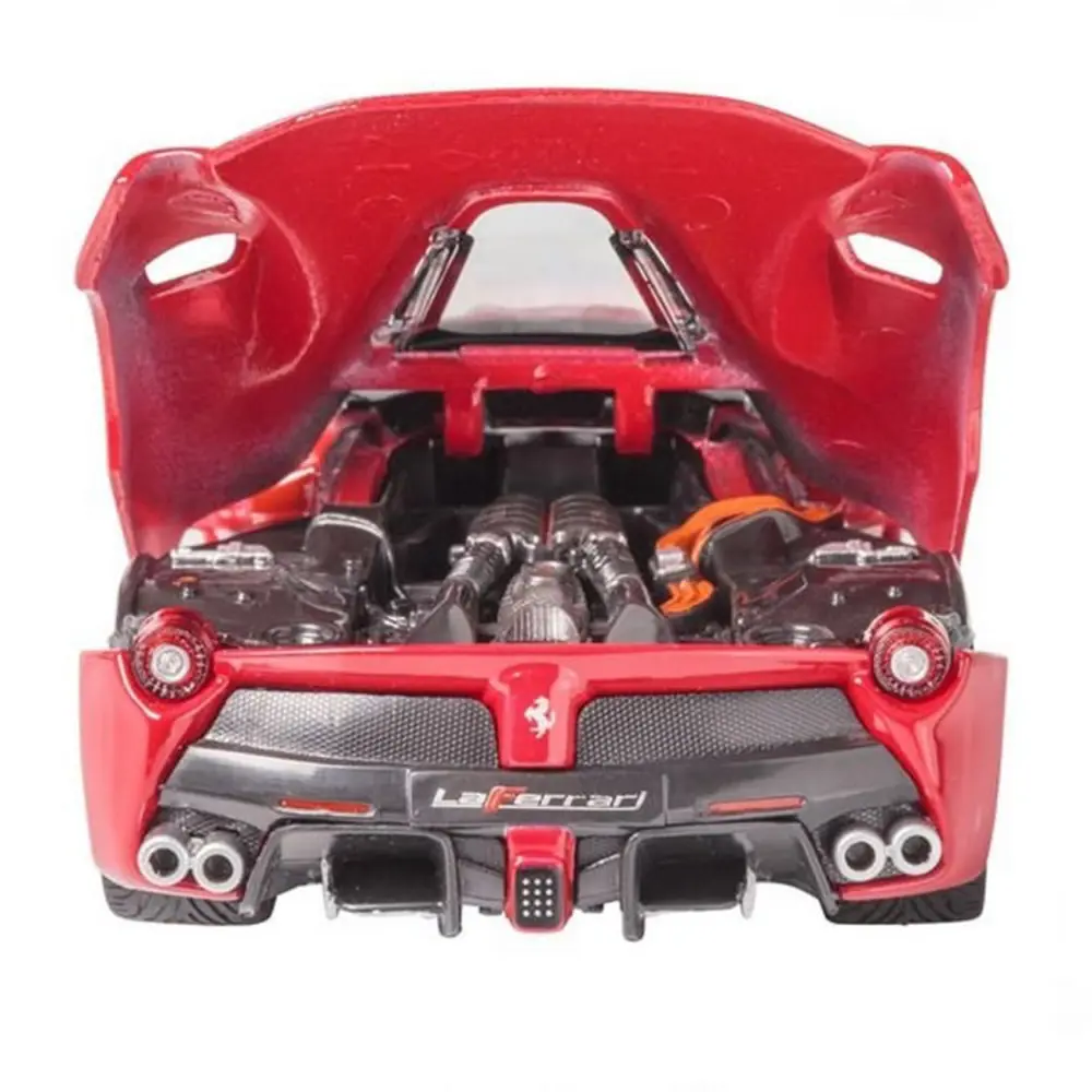 1:24 Ferrari La Ferrari Otomobil