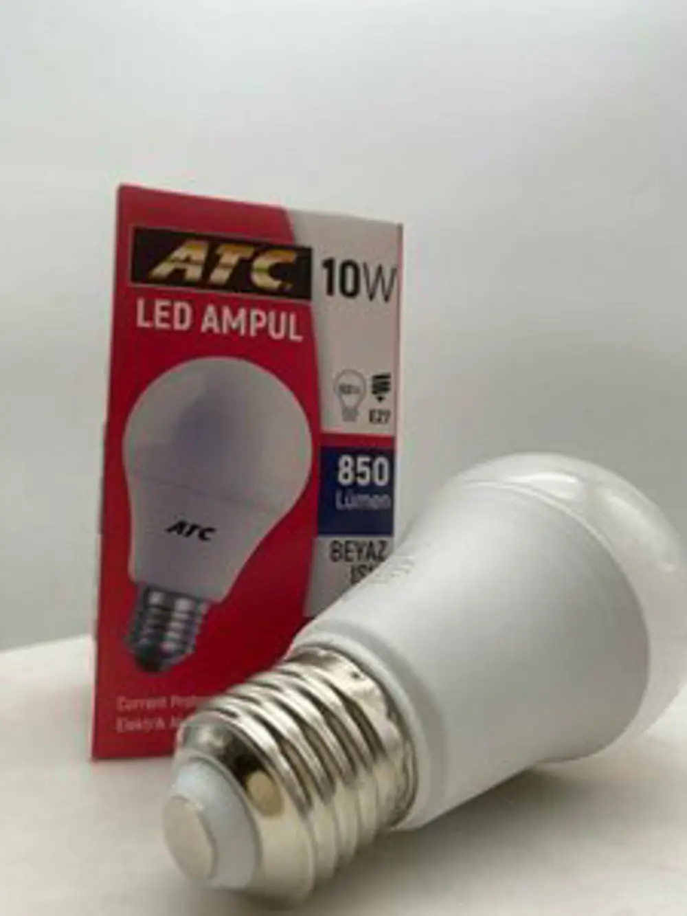 12W'lık led lamba 12W'lık led lamba