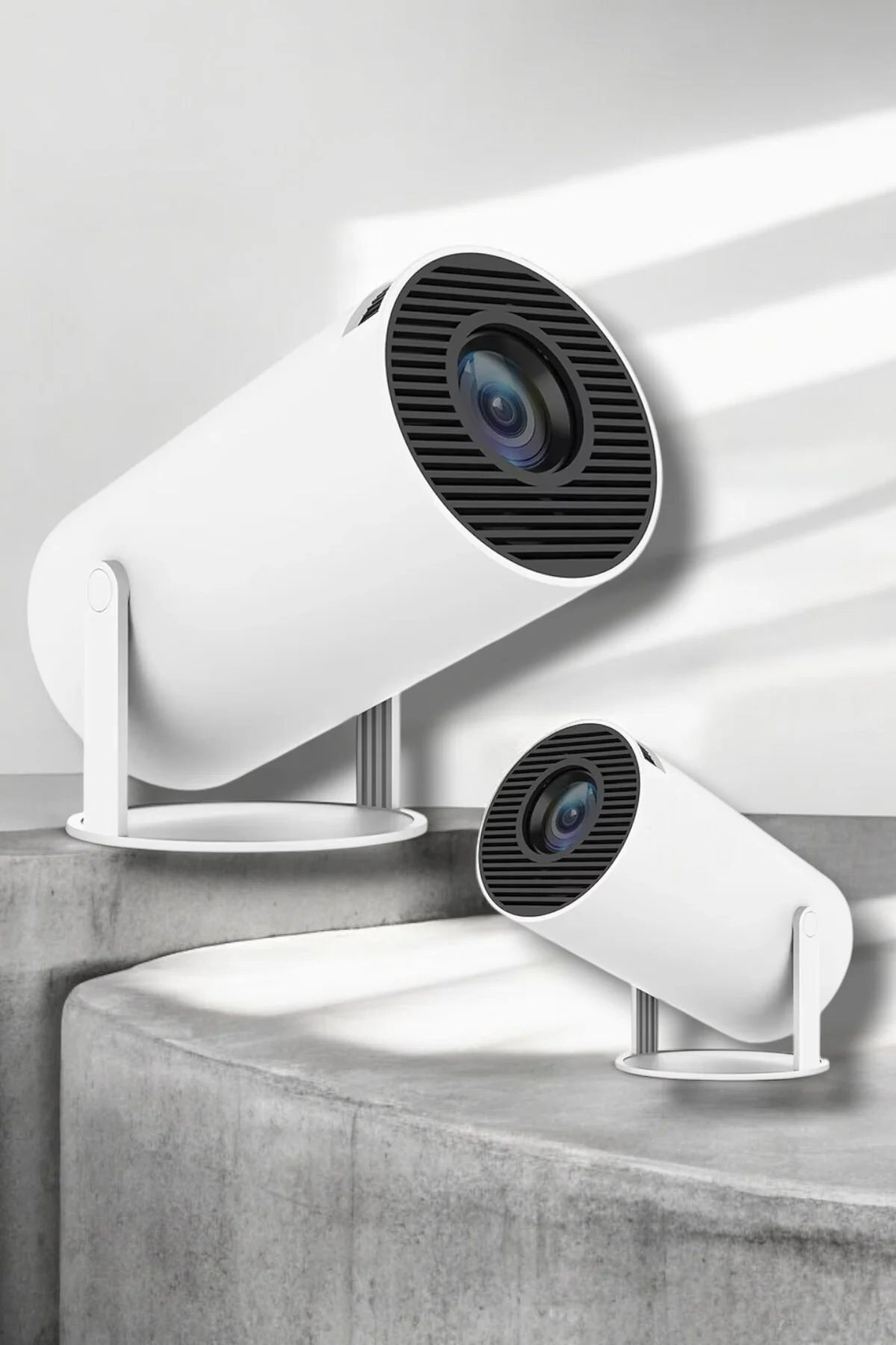 130 İnç Geniş Ekran ve 4K Destekli Full HD Projeksiyon Cihazı