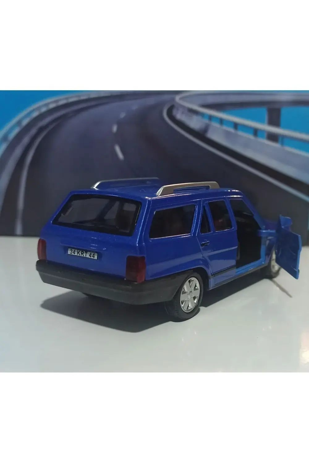 1:36 mavi KARTAL SESLİ IŞIKLI