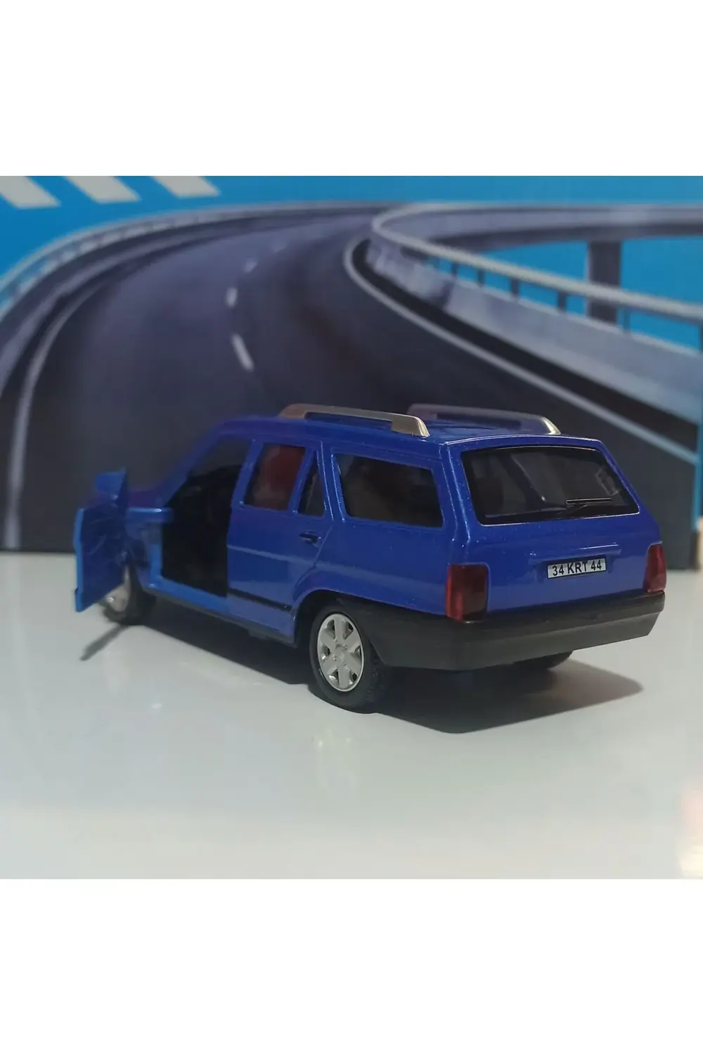 1:36 mavi KARTAL SESLİ IŞIKLI