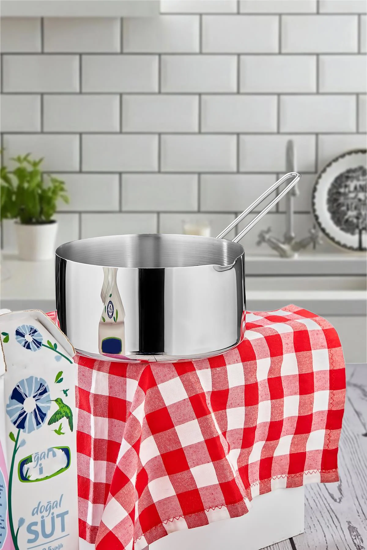 14 Cm Paslanmaz Çelik Sütlük & Sosluk & Kaçerola - 850 ml Lüks Mutfağın Yardımcısı