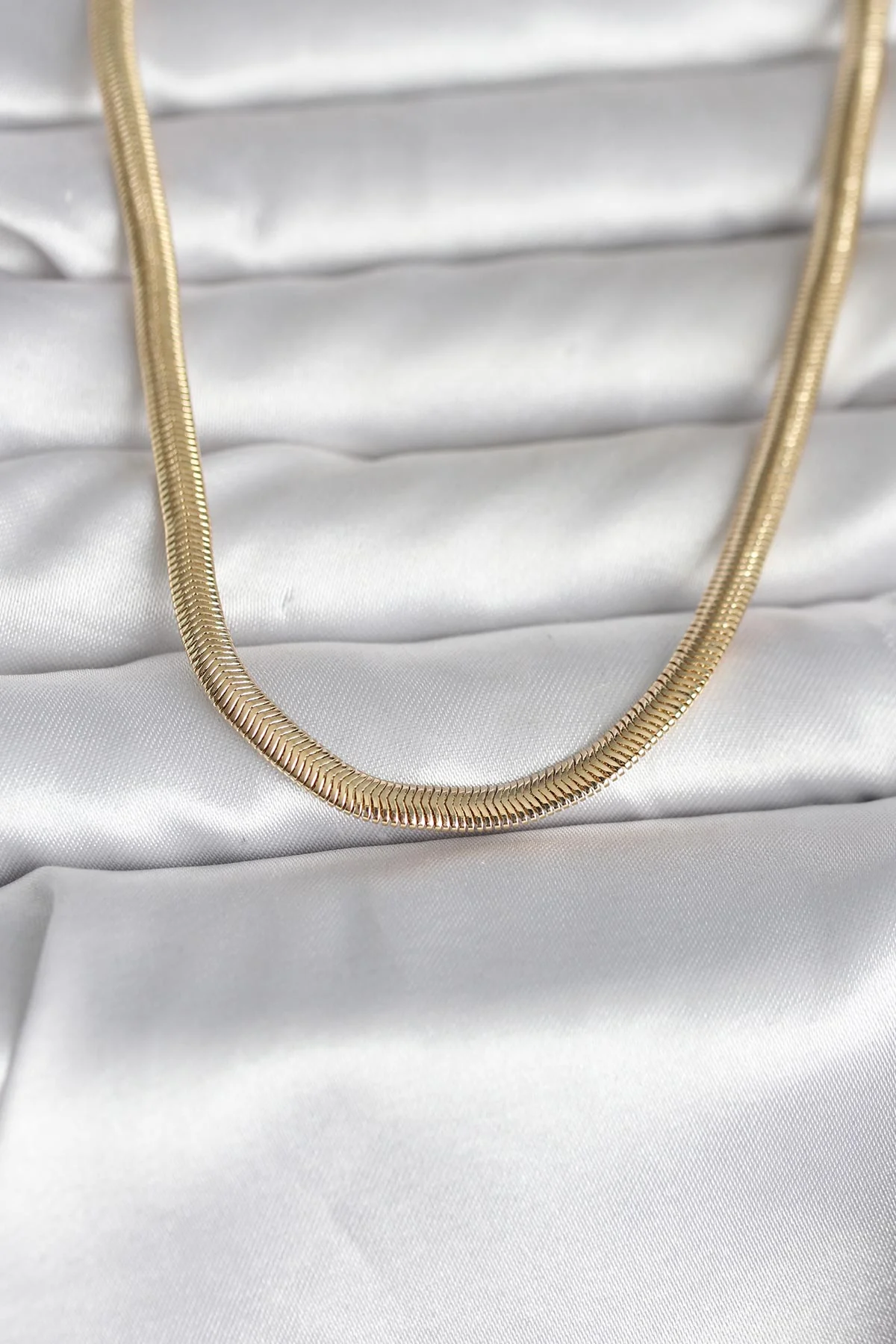 14K Altın Kaplama Yassı Yılan Zincir Kolye 45 cm - Günlük ve Klasik Takı