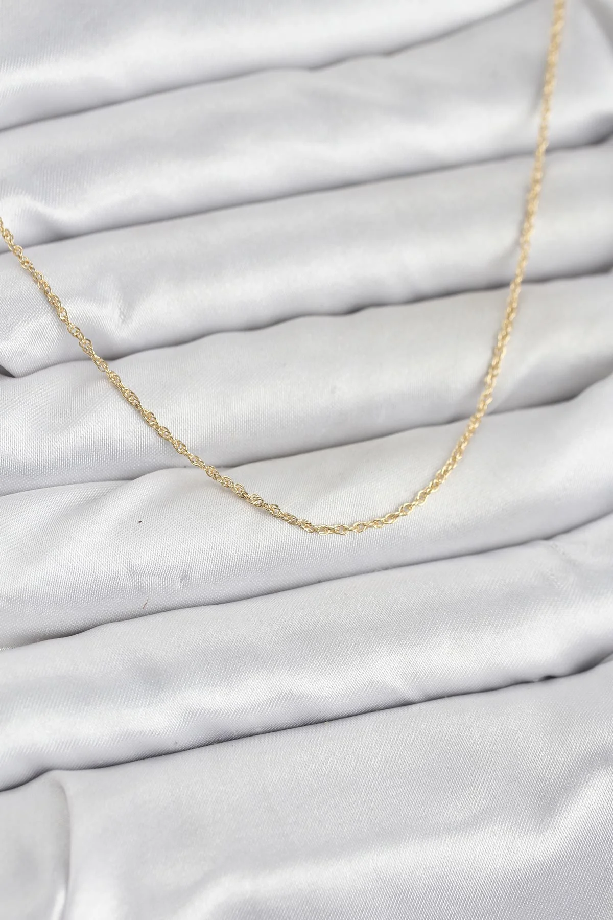 14K Altın Kolye Burgu Model 60 cm - Şık ve Kaliteli Kadın Kolyesi