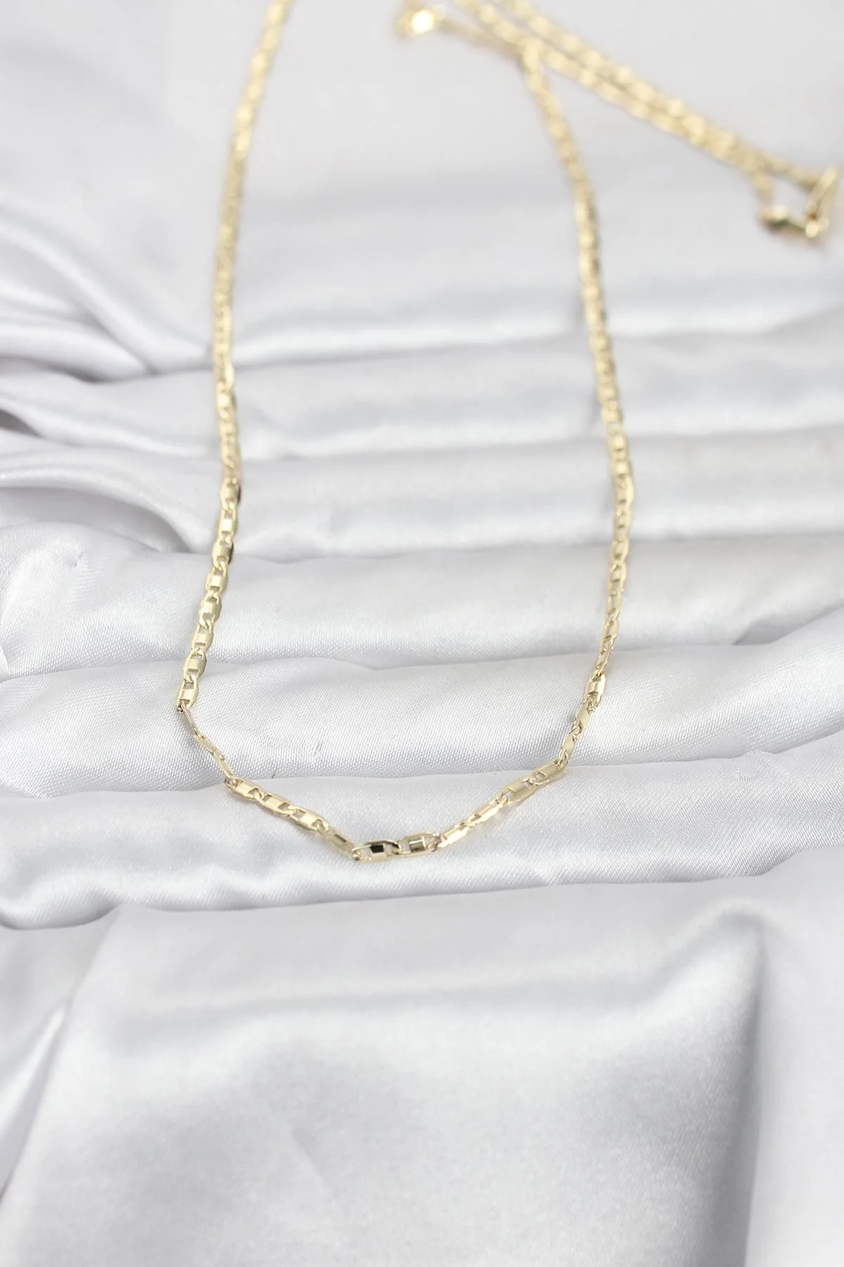 14K Gold Renk Gemici Zincir Kadın Kolye 60 cm - Şık ve Dayanıklı Abiye ve Günlük Modeller