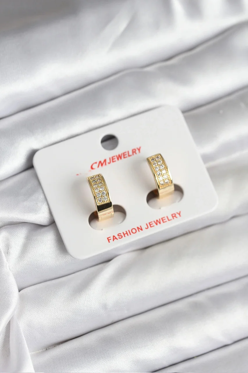 14k Gold Renk Kaplama Zirkon Taşlı Halka Cm Kadın Küpe Çok Renkli
