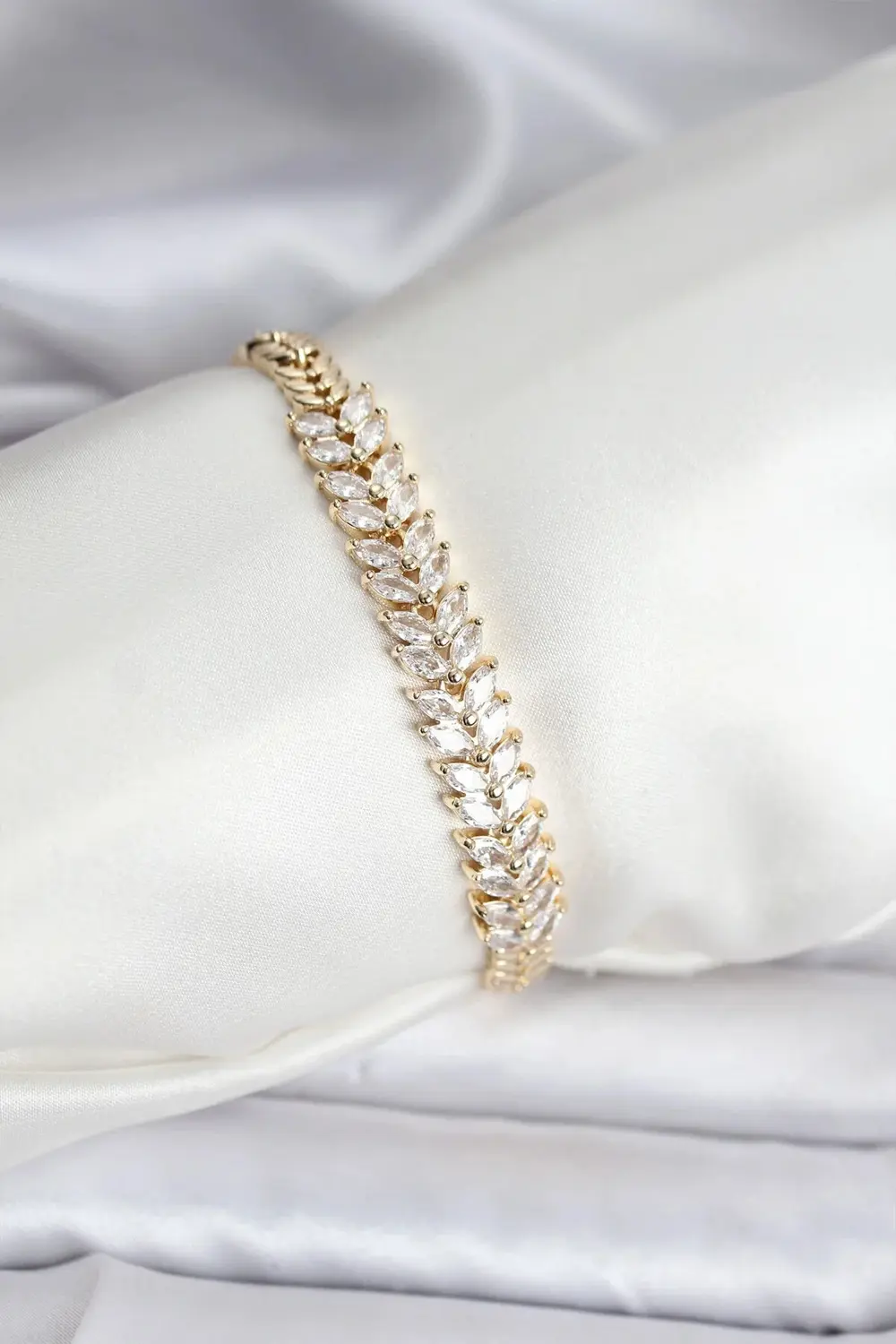 14K Gold Renk Kaplama Başak Model Zirkon Taşlı CM Kadın Bileklik
