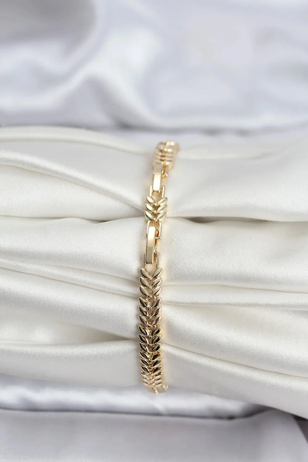 14K Gold Renk Kaplama Başak Model Zirkon Taşlı CM Kadın Bileklik
