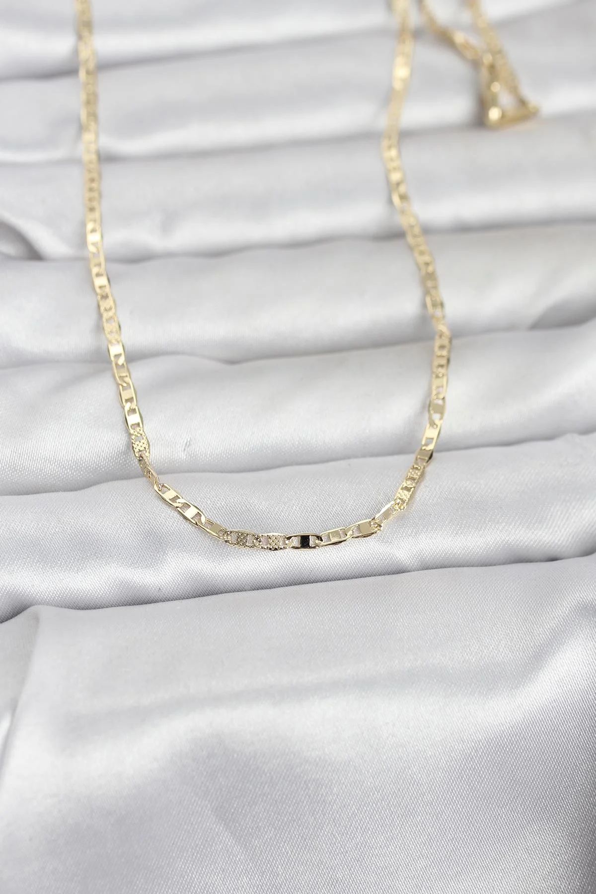 14K Gold Renk Lazerli Zincirli Kolye 60 cm - Günlük ve Spor Modelleri