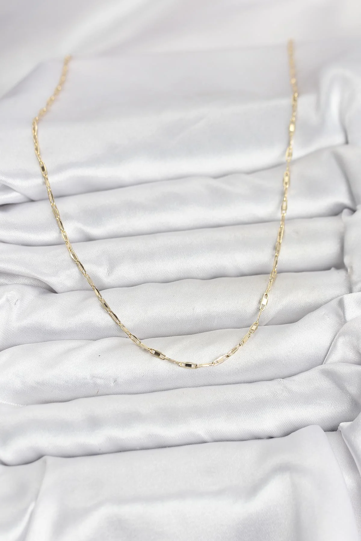 14K Gold Renk Pirinç Zincir Kadın Kolye - 60 cm Günlük & Spor Moda