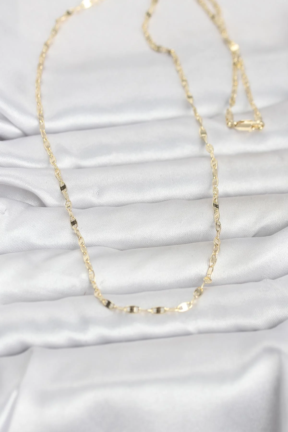 14K Gold Renk Yassı Gemici Zincir Kadın Kolye 60 cm - Günlük Spor Abiye Modelleri