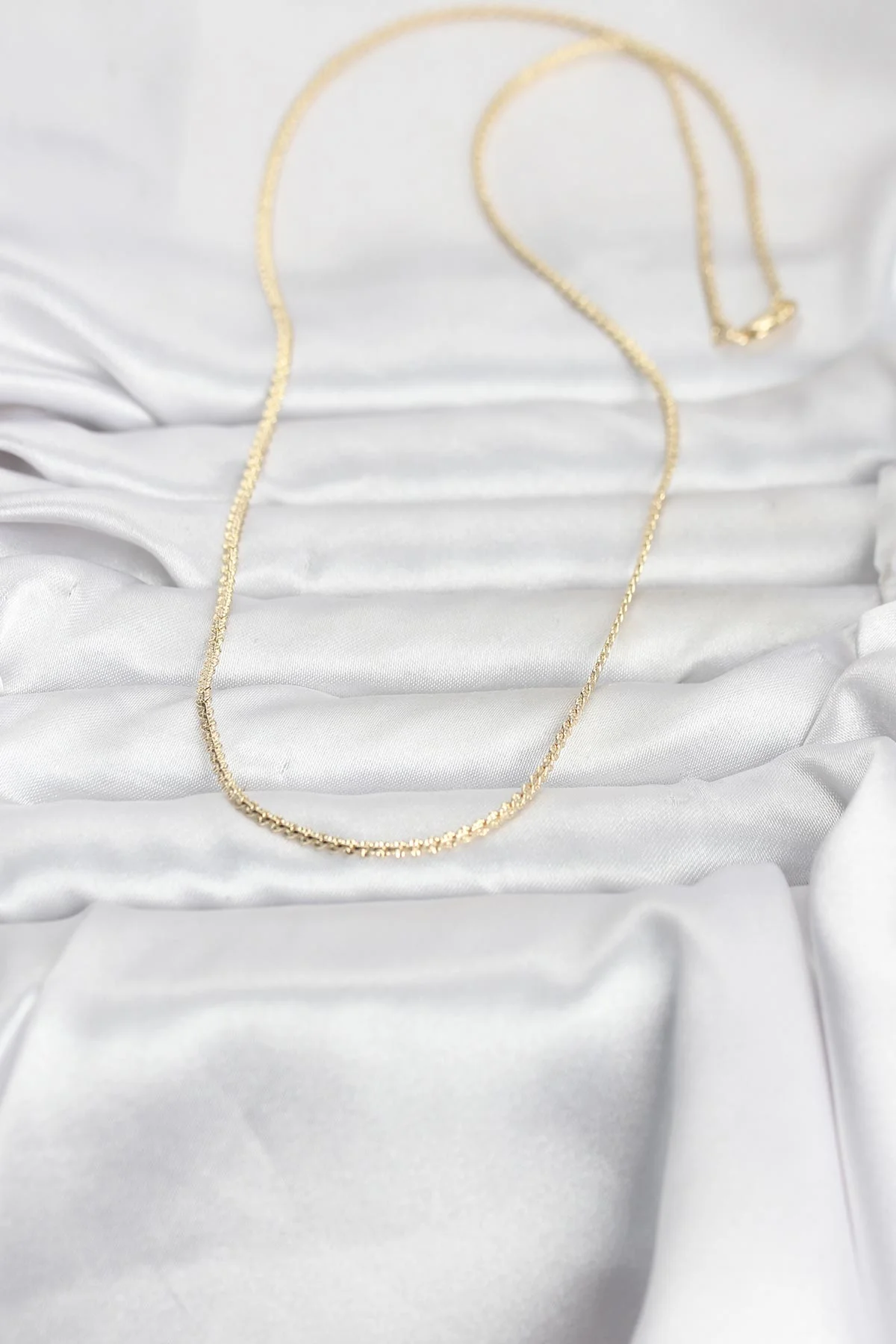 14K Gold Renk Yassı Zincir Model 60 cm Kadın Kolye 5886
