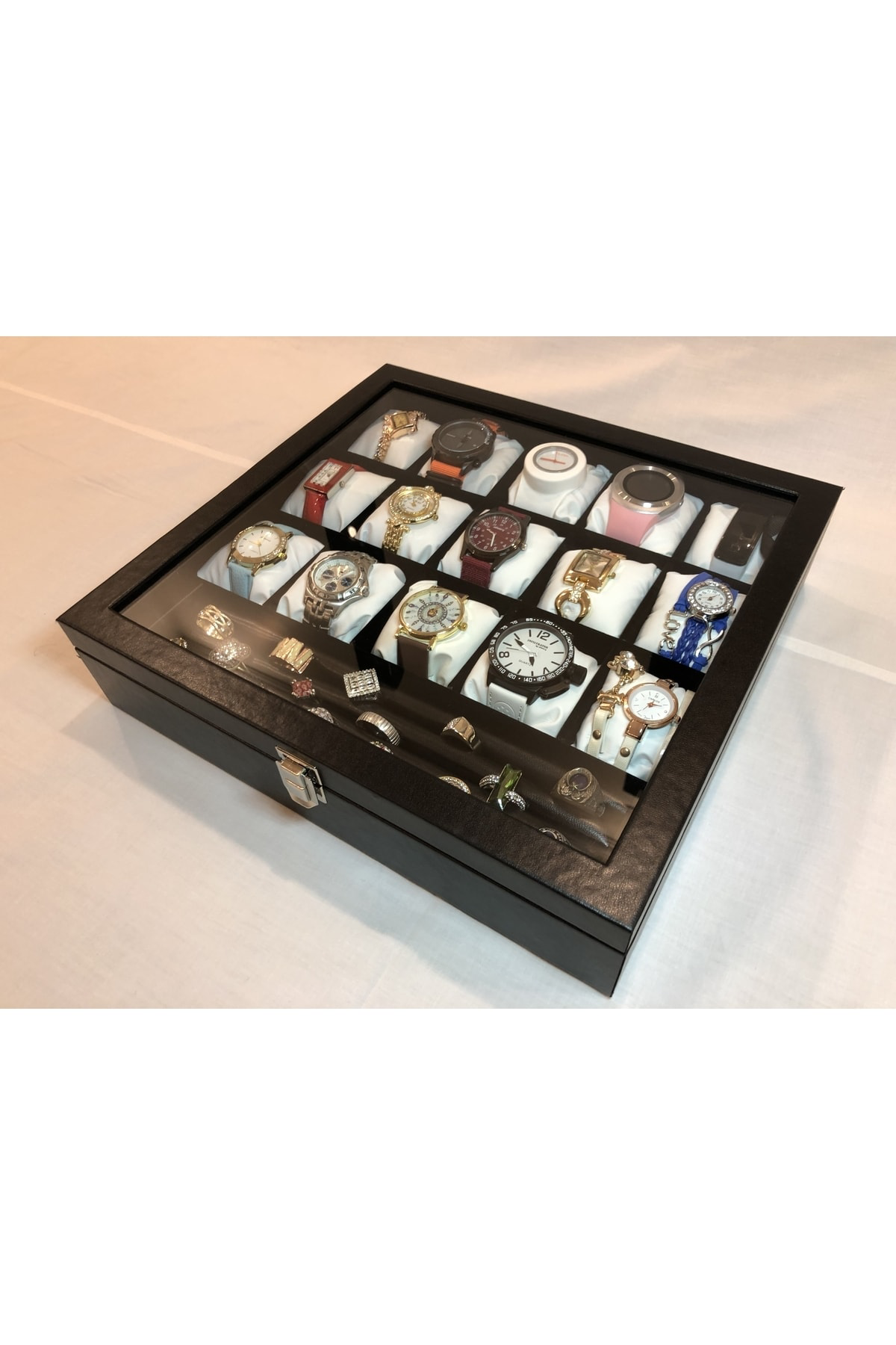 15 Adet Saklama Standlı Siyah Derii Beyaz Yastıklı Unisex Özel Sa