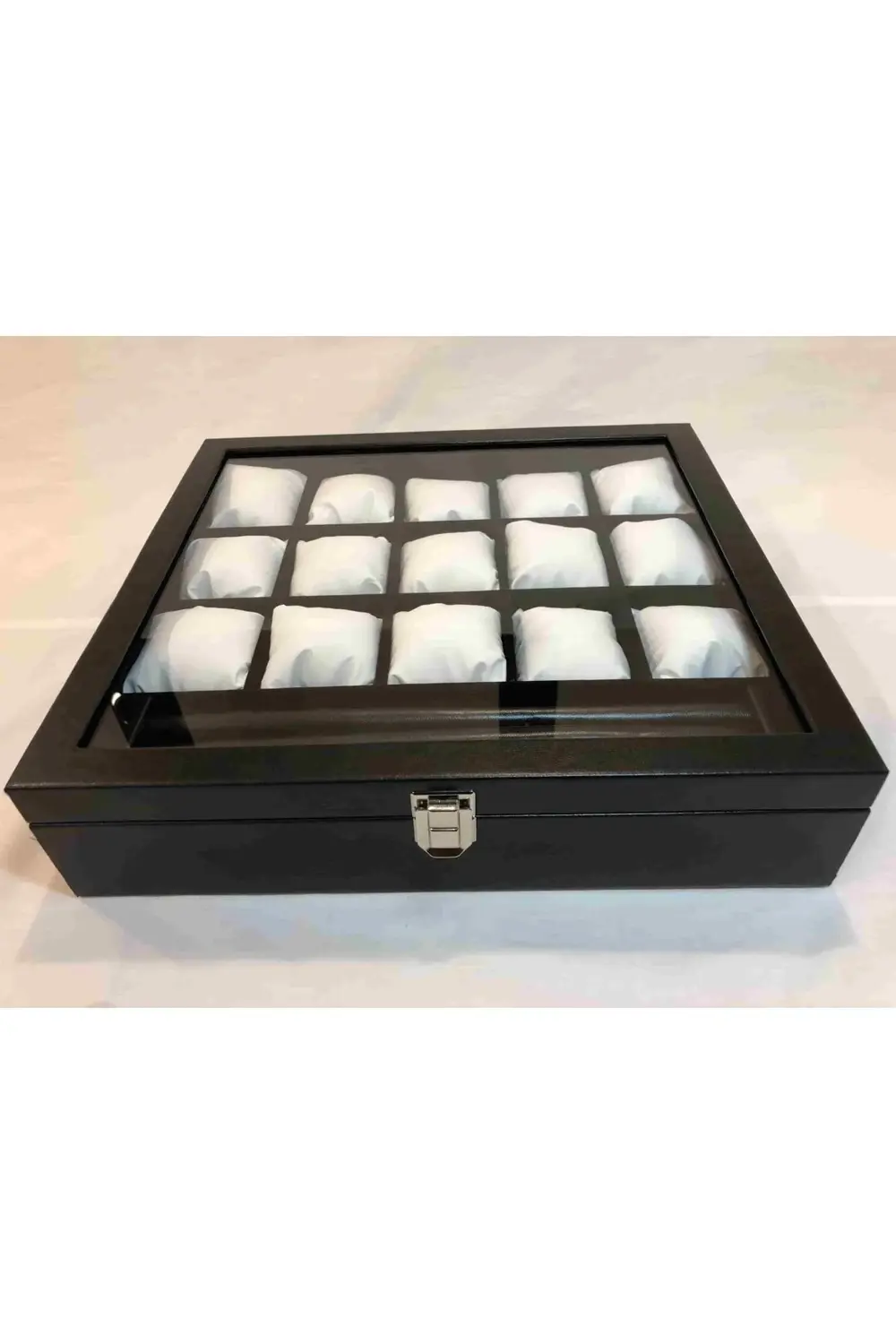 15 Bölme Görsel Cam Kapak Ahşap Iskelet Siyah Deri Kaplı Şık 15'l