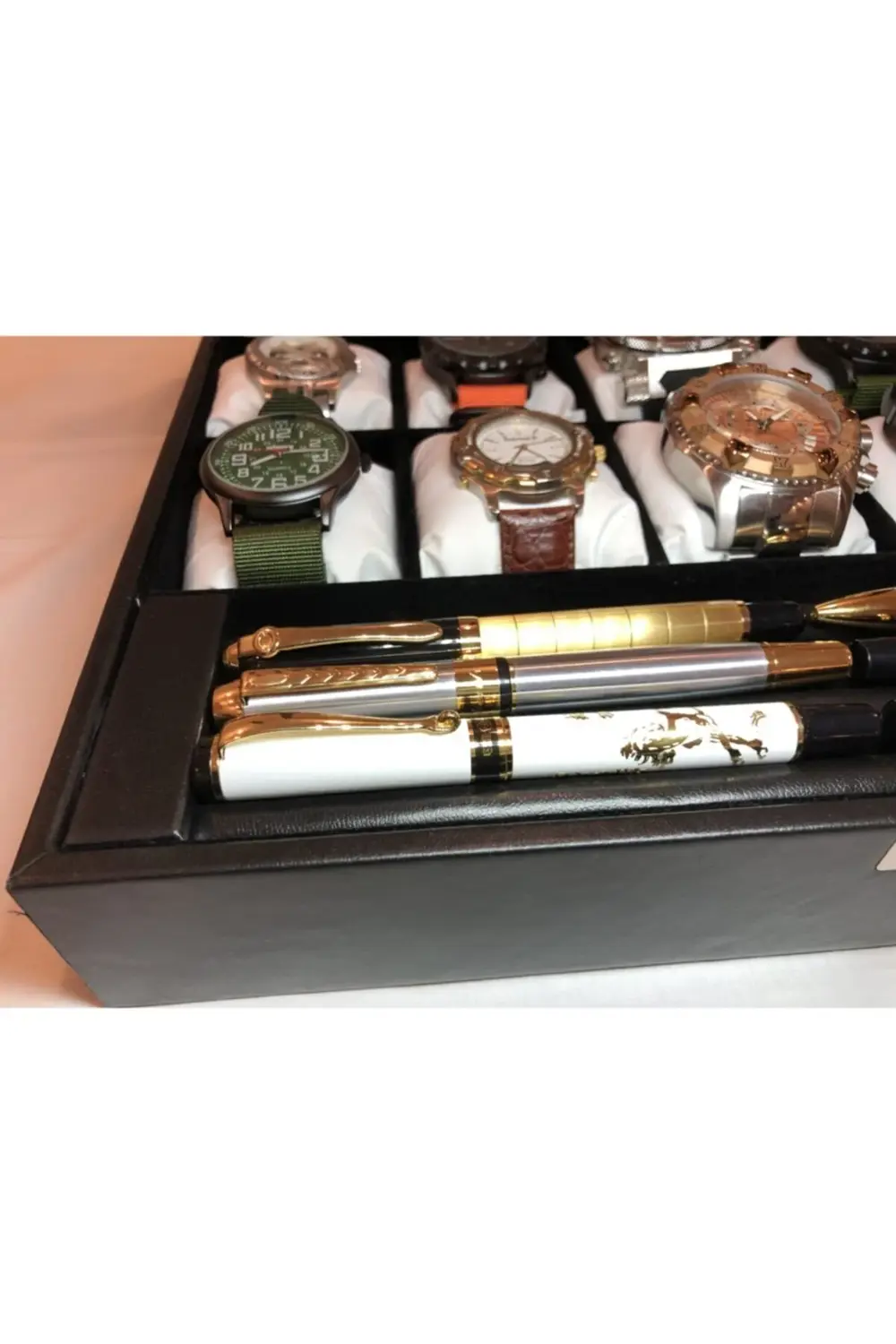 15 Bölmeli Deri Görünümlü Unisex Camlı Görsel Kol Saati Bileklik