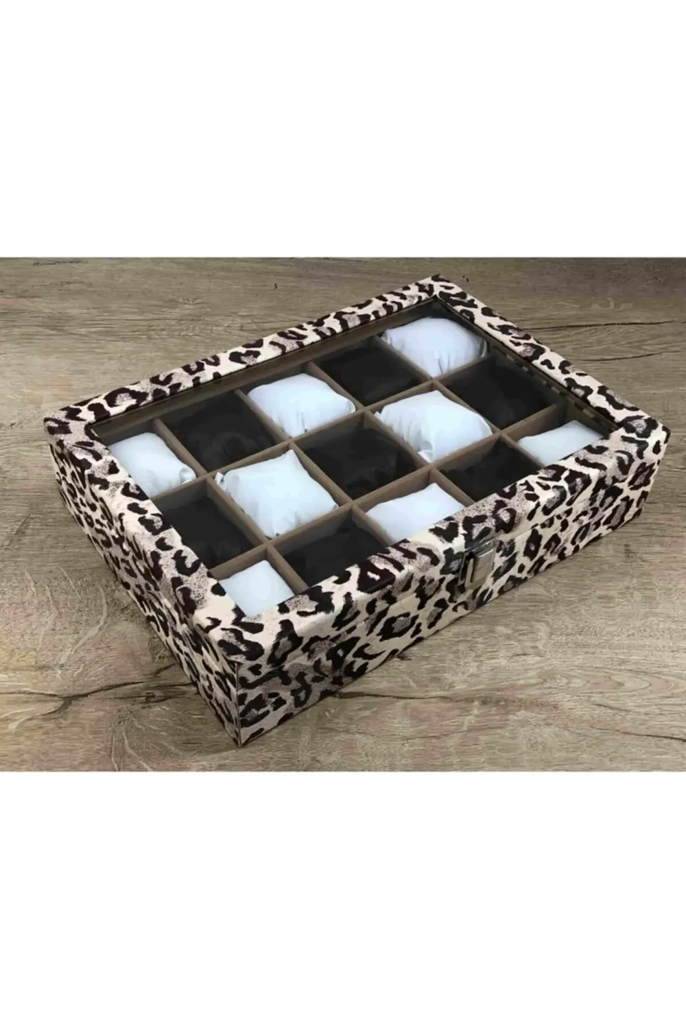 15 Büyük Boy Kol Saati Sığabilen Leopar Desenli Kaplama Saat Takı