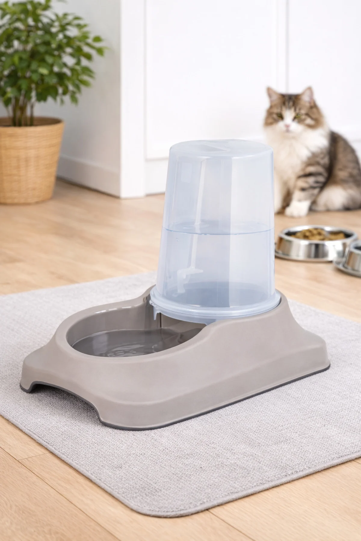 1.5 LT Otomatik Kedi Mama Kabı – Hazneli Kedi Mama Dispenseri, Sürekli Mama Akışı, Kaymaz Tabanlı Fiyatı, Yorumları ve Özellikleri