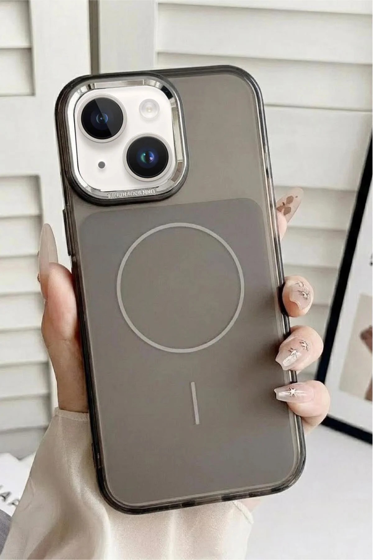 15 Uyumlu Premium Magsafe Kapak Renkli Metal Tuş Metal Kamera Çer