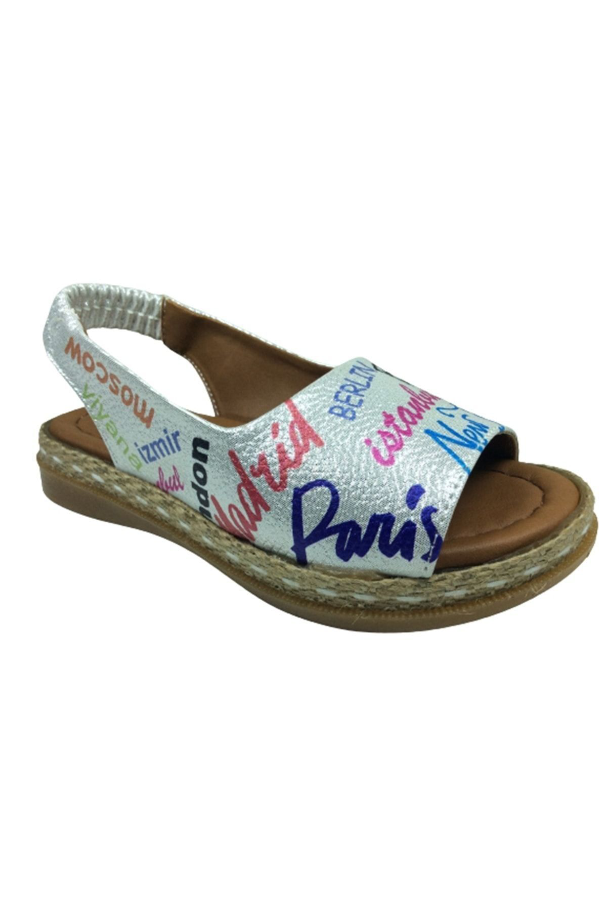 1506 (PLM) Patik Kız Sandalet Gümüş Baskı Desenli Yazılı Arkası L