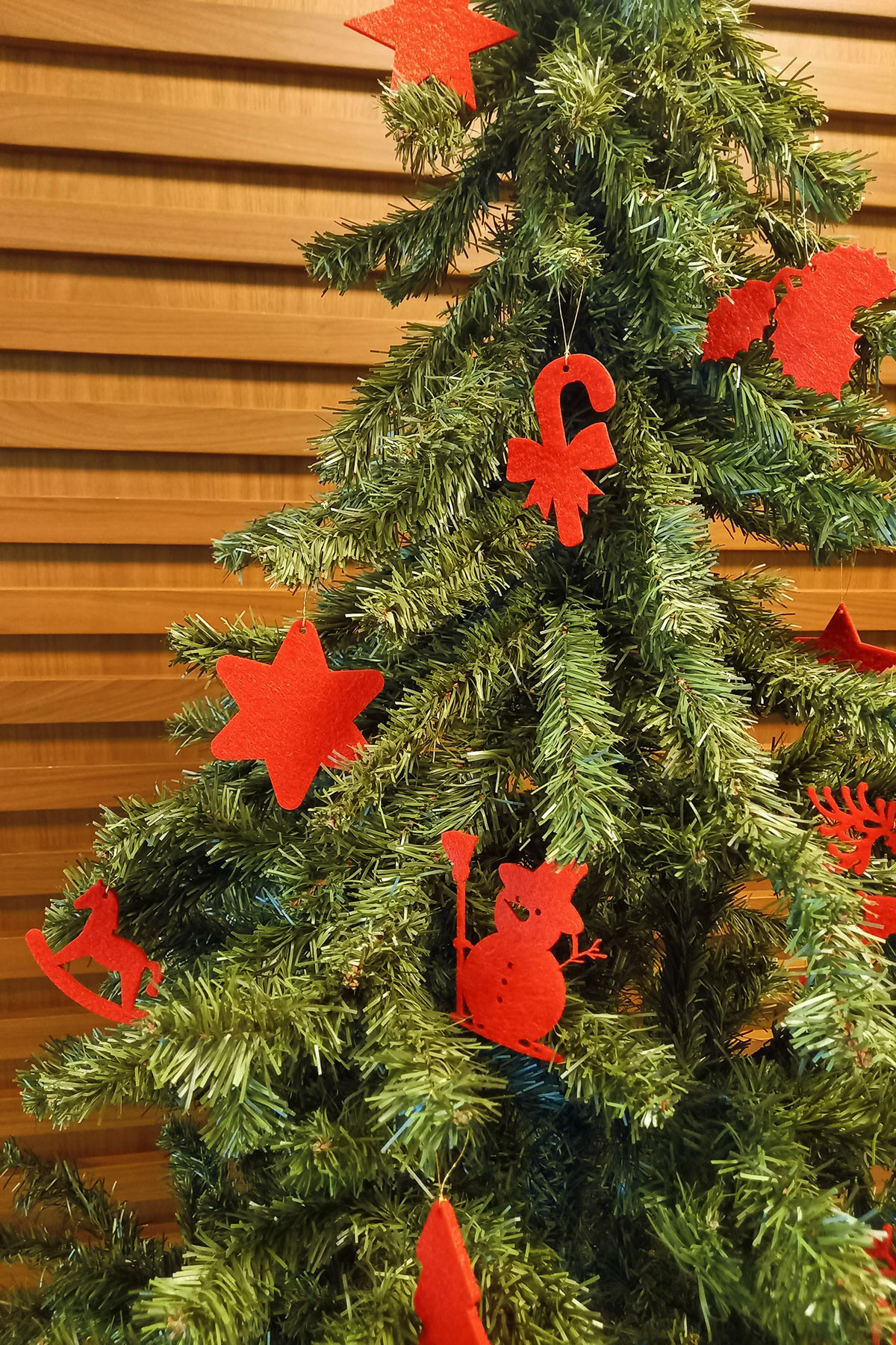 Artikel 15'Li Kırmızı Keçe Yılbaşı Süsü, Yılbaşı Ağacı,Yeni Yıl , Mery Ch Artikel 15'Li Kırmızı Keçe Yılbaşı Süsü, Yılbaşı Ağacı,Yeni Yıl , Mery Ch