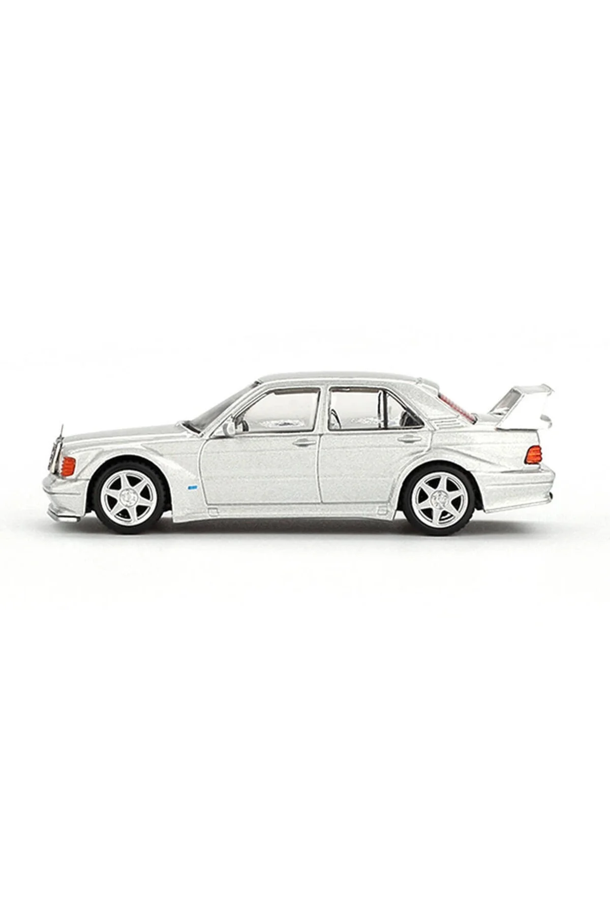 1/64 190E 2.5-16 MODEL ARAÇ