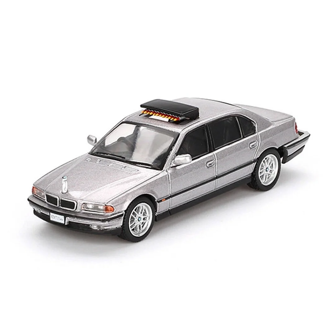 1/64 BMW 750IL ''Tomorrow Never Dies'' Blister Paket