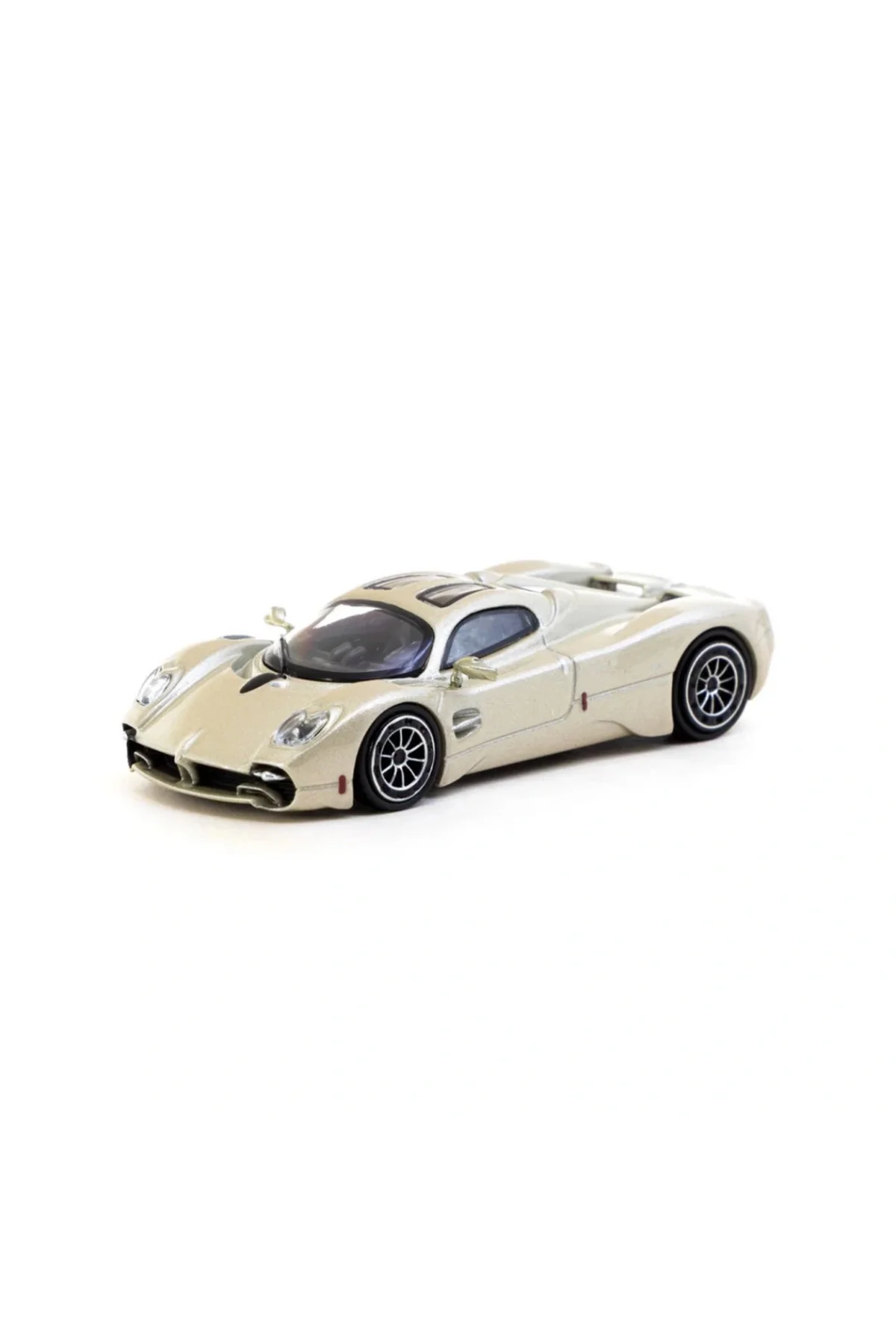 1/64 MODEL ARAÇ