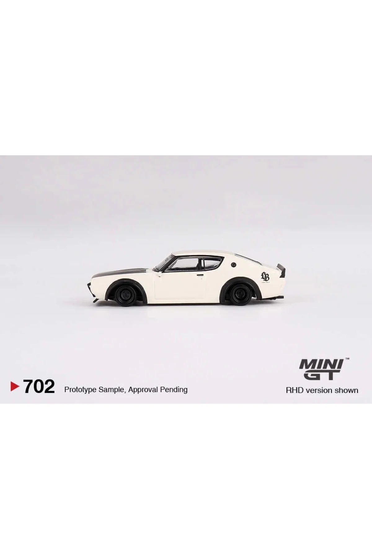 1/64 Nissan Skyline Kenmeri Liberty Walk White Mgt00702