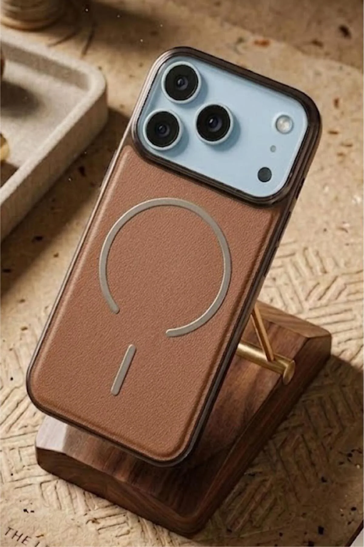 17 Pro Max Uyumlu Deri Cold Magsafe Kapak Sert Ultra İnce Tam Koruma Kablosuz Sarj Destekli Kılıf