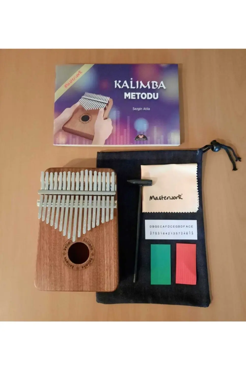 17 Tuşlu Maun Kalimba + Çekiç Ve Kılıf + Kalimba Metodu