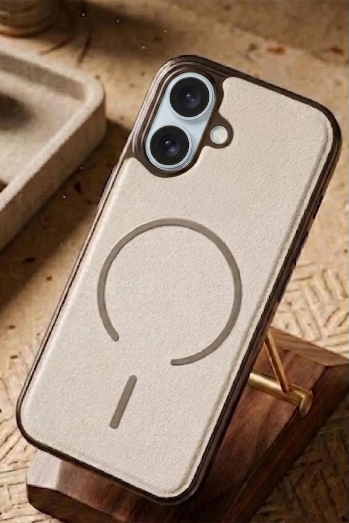 17 Uyumlu Deri Cold Magsafe Kapak Sert Ultra İnce Tam Korum Kablo