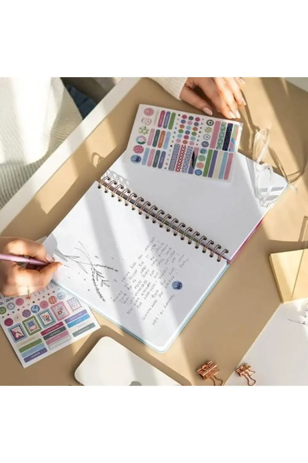 17x24 Spiralli Lastikli Sert Kapak Noktalı Not Defteri - Dağ 1178