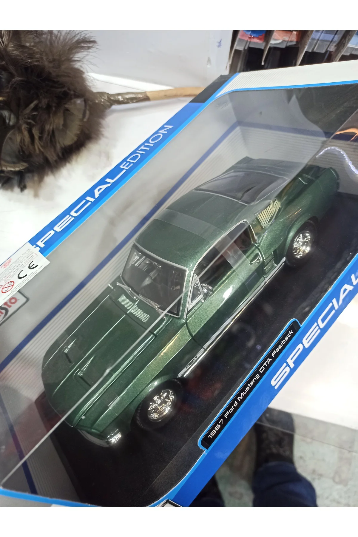 1967 FORD MUSTANG GTA FASTBACK (1:18)