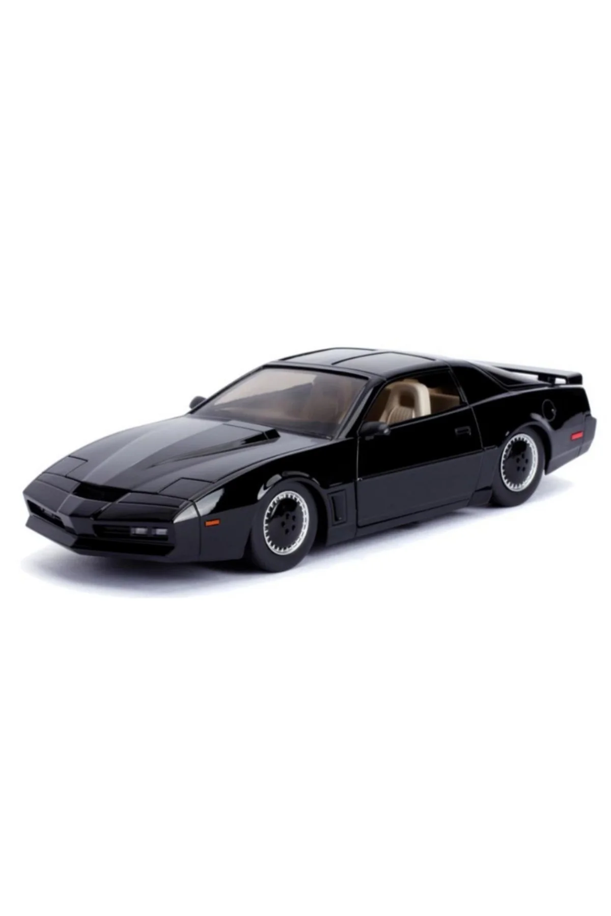 1982 Model Aracı