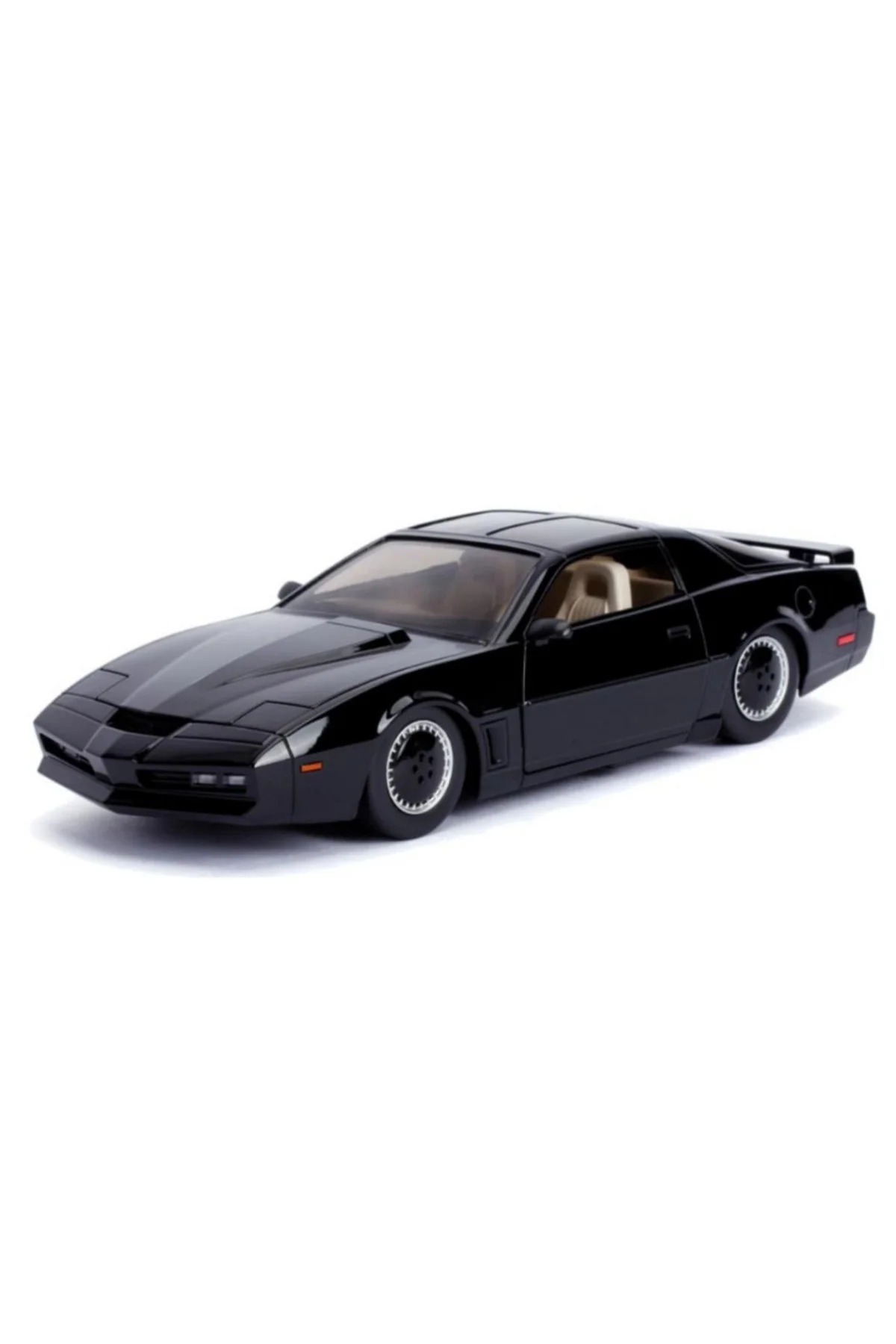1982 Model Aracı