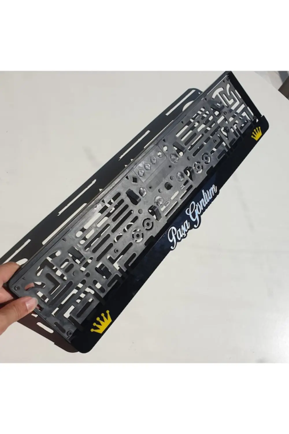 2 Adet 3d Aynalı Kral Taçlı Lazer Kesim Plakalık Uyumlu