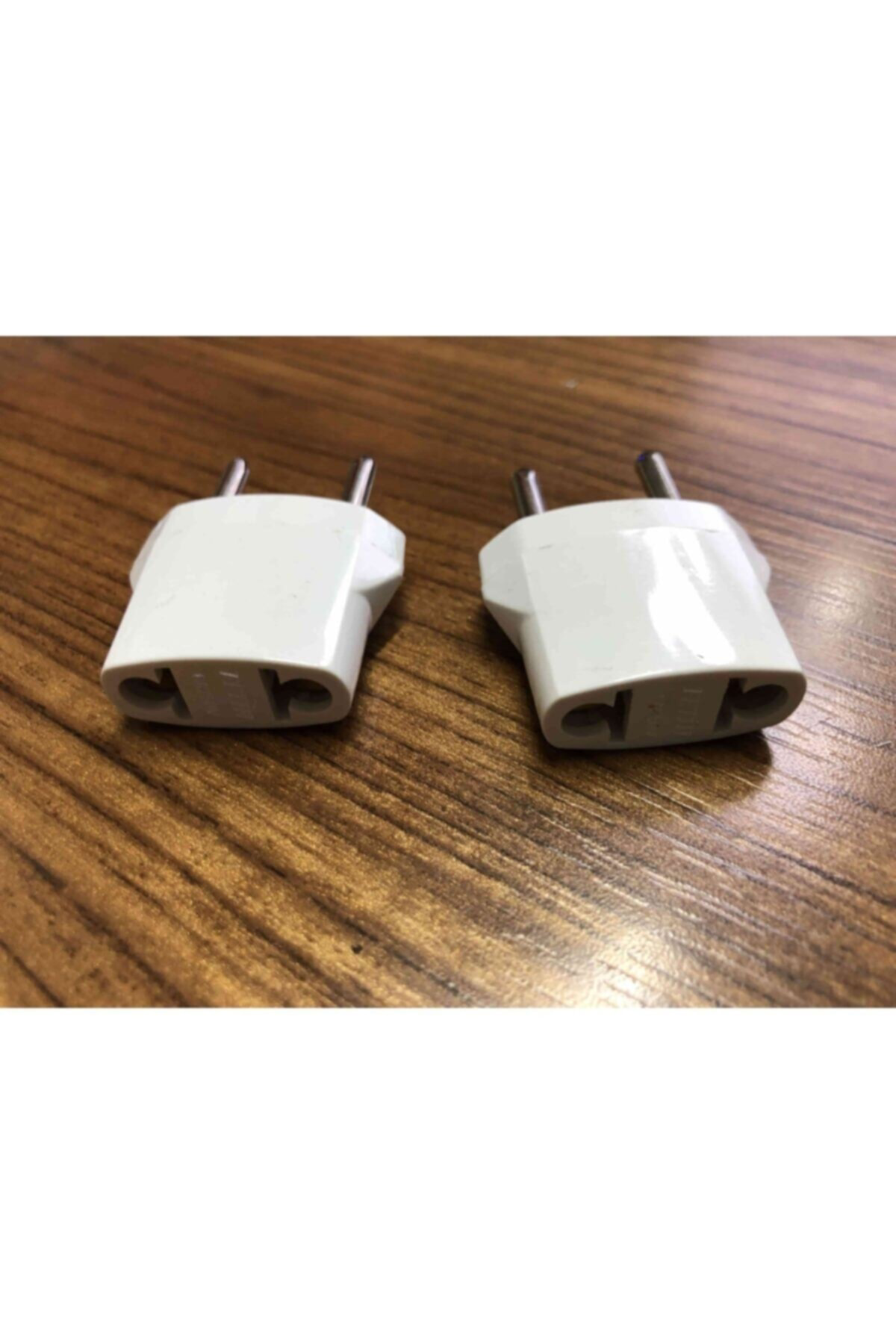 2 Adet Amerikan Uçlu Prizlerini Türk Uçlu Pirize Çevirici Dönüştü
