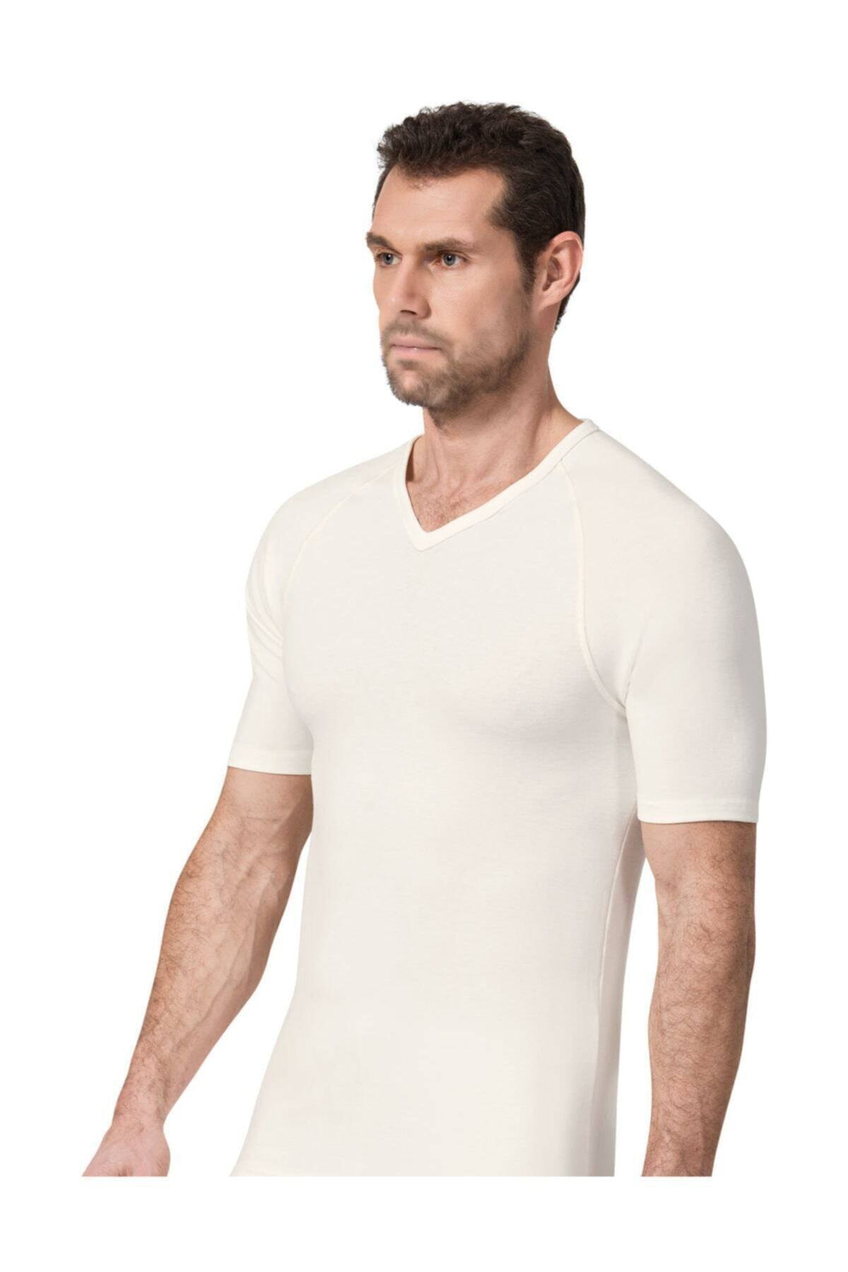 Namaldı 2 Adet Ekru Renk Termal V Yaka Kısa Kol İçlik