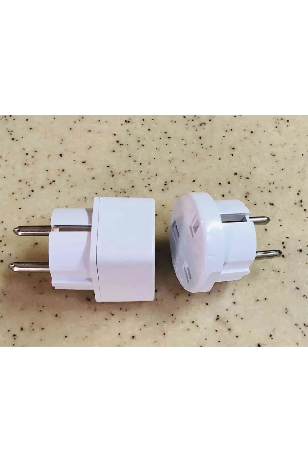 2 Adet Ingiliz Avusturalya Amerikan Uçlu Prizlerini Türk Uçlu Pir