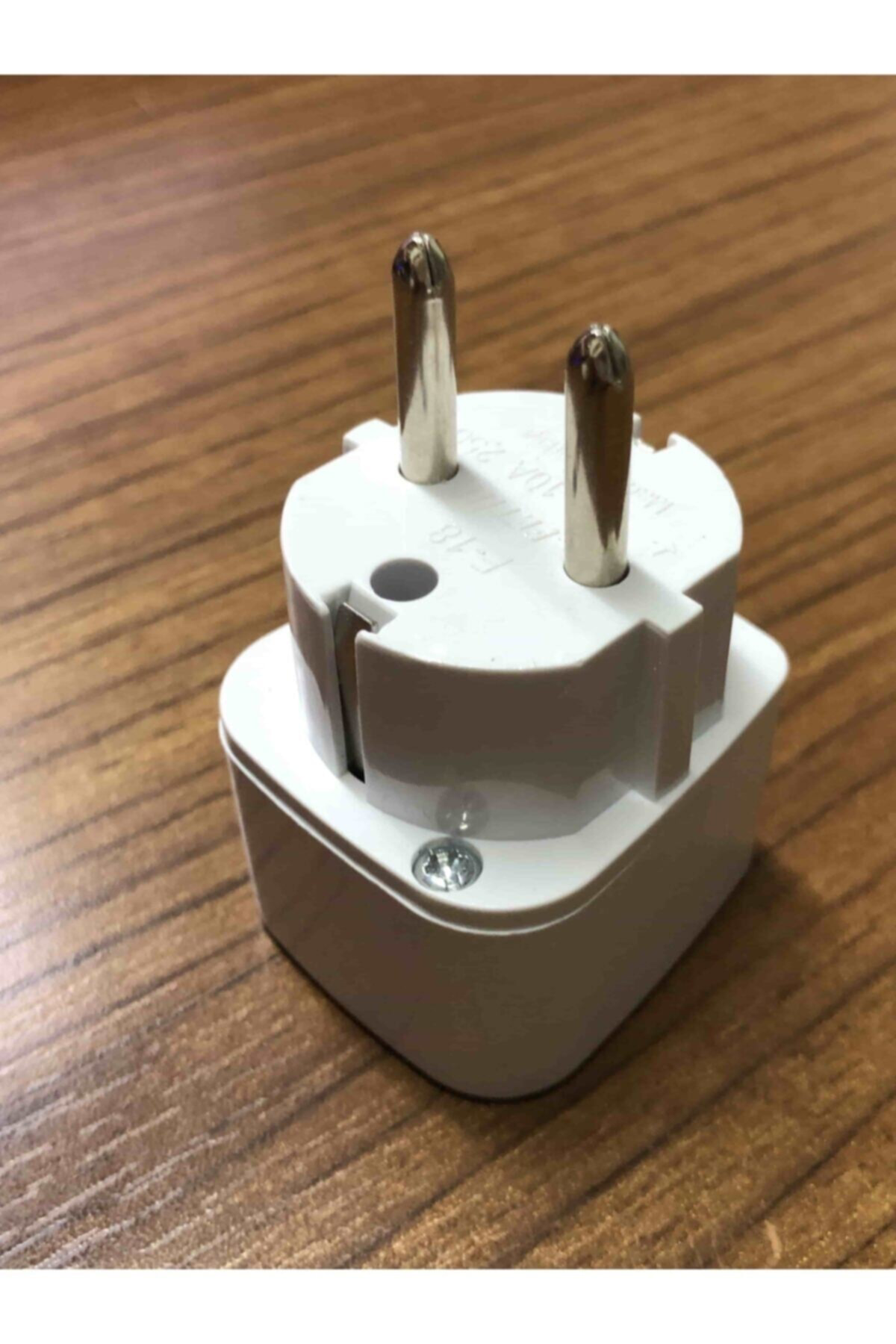 2 Adet Üniversal Çevirici Priz Amerikan Ingiliz Topraklı Elektrik