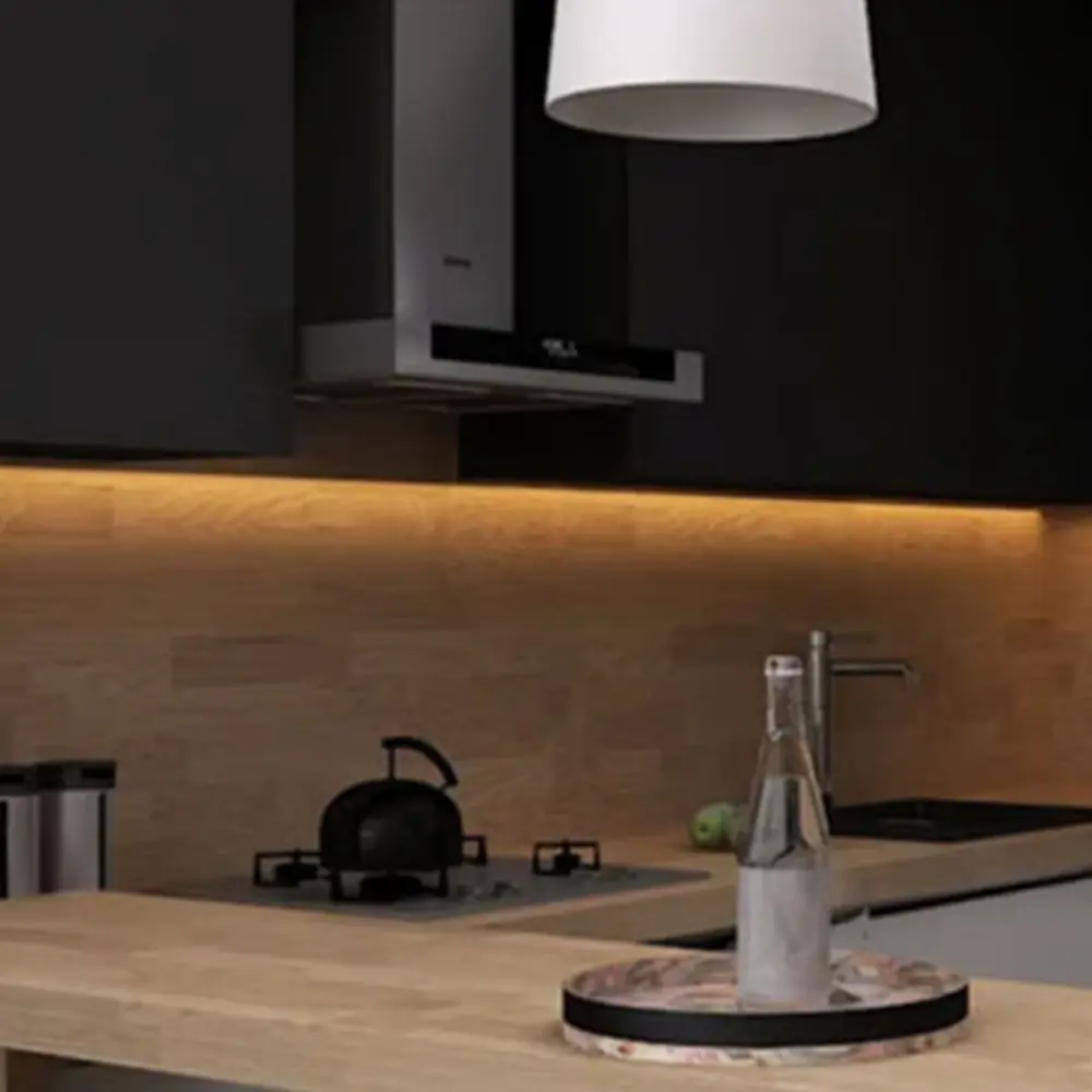 2 Metre Kumandalı USB LED Şerit Işık – Renk Ayarlı Dekoratif Orta