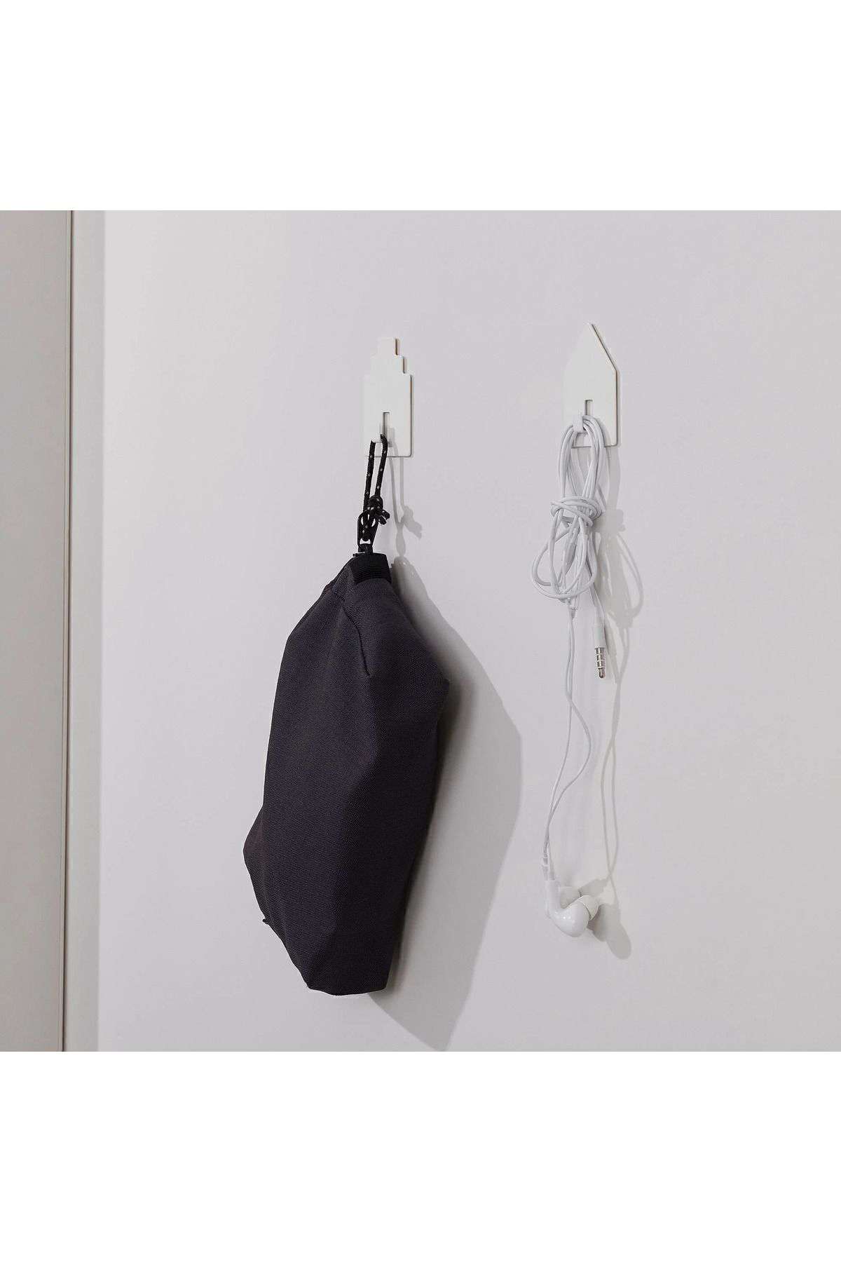 İkea 2 Parça Tippvagn 2 Adet Yapişkanli Çelik Kanca, Beyaz Metal Beyaz