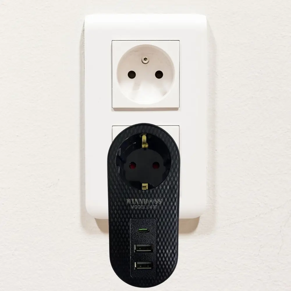 2 USB,1 TYPE-C Girişli 1&amp;apos;li Çocuk Korumalı,Isıya Karşı D