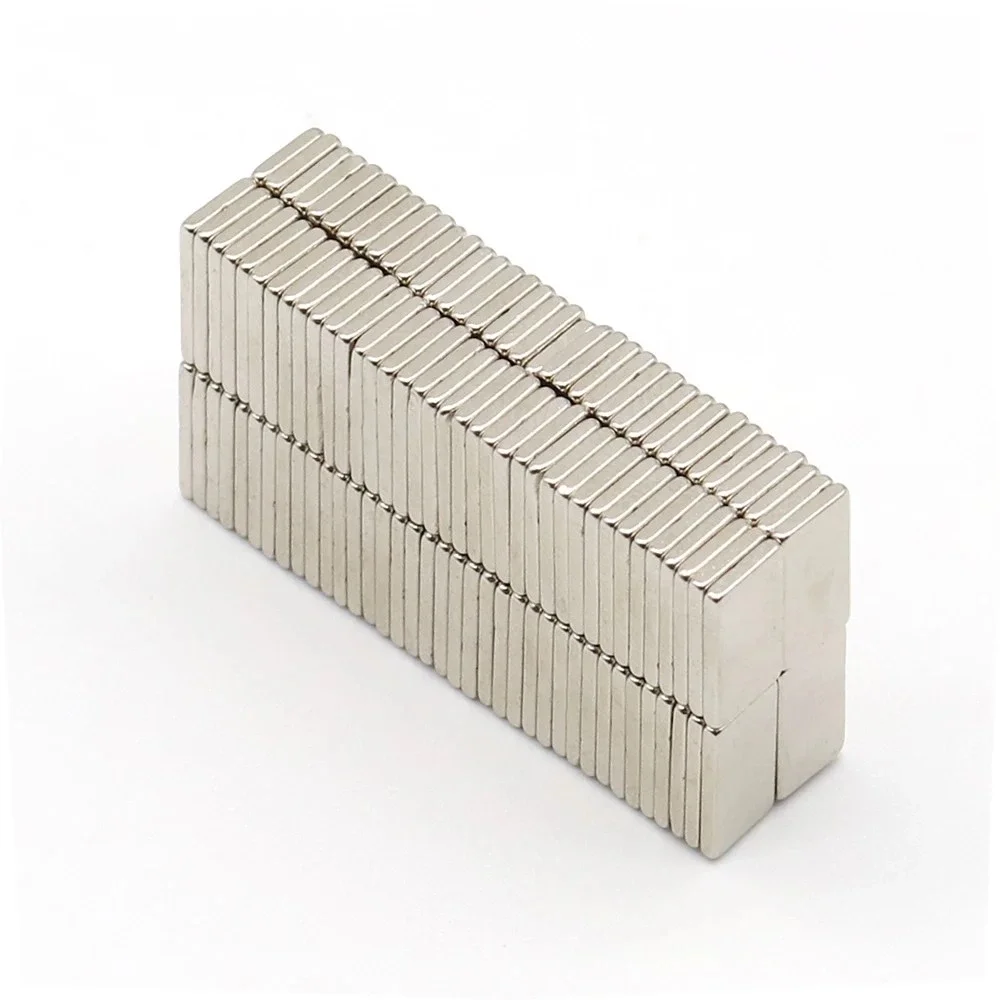 20 Adet 15x10x1.5 mm Köşeli Neodyum Mıknatıs N35 Magnet Dayanıklı Nikel Kaplama Fiyatı, Yorumları ve Özellikleri