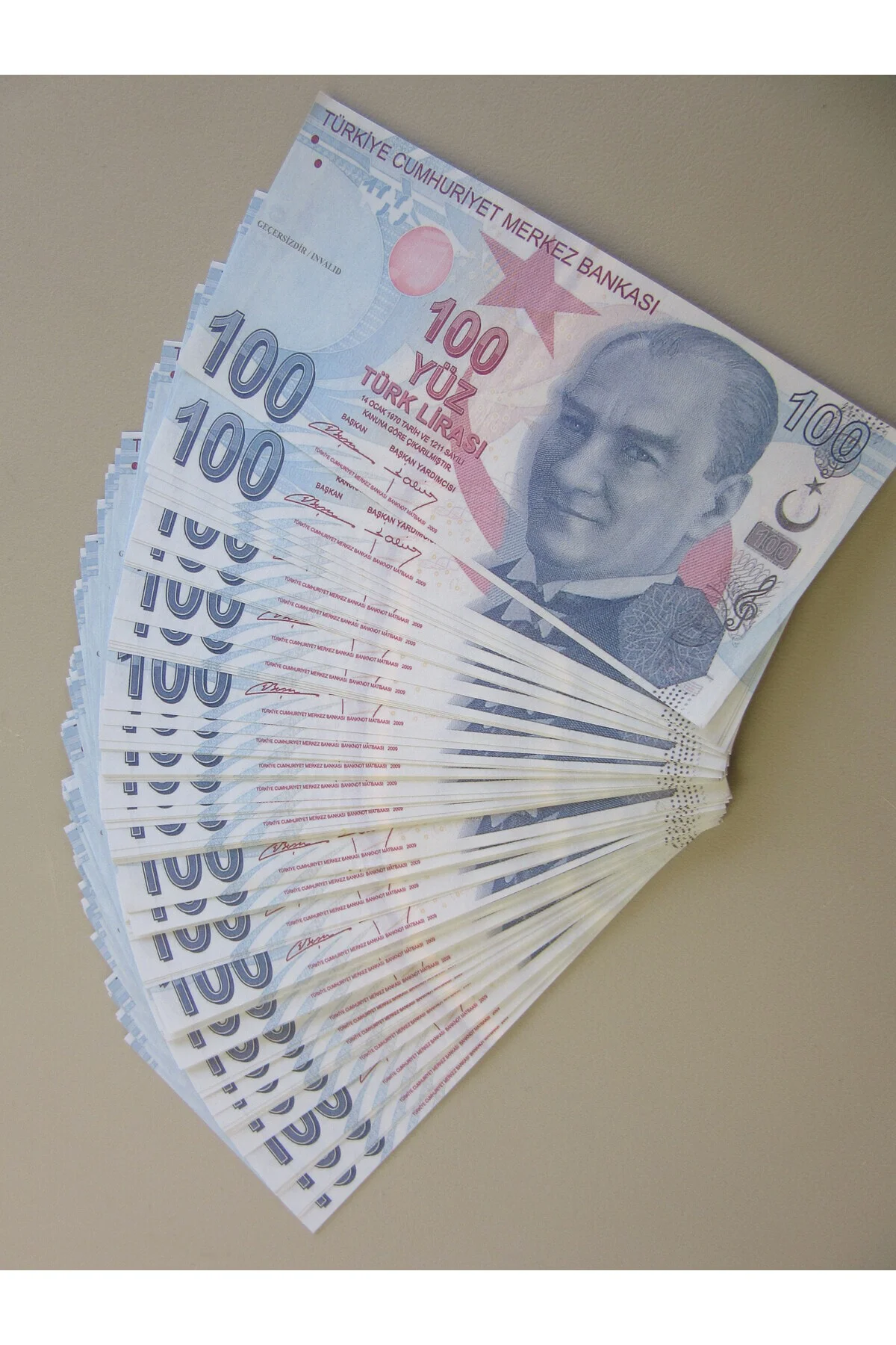 200 Tane Geçersiz Yazılı Kaliteli OYUN PARASI 100TL ÇİL TÜRK PARA