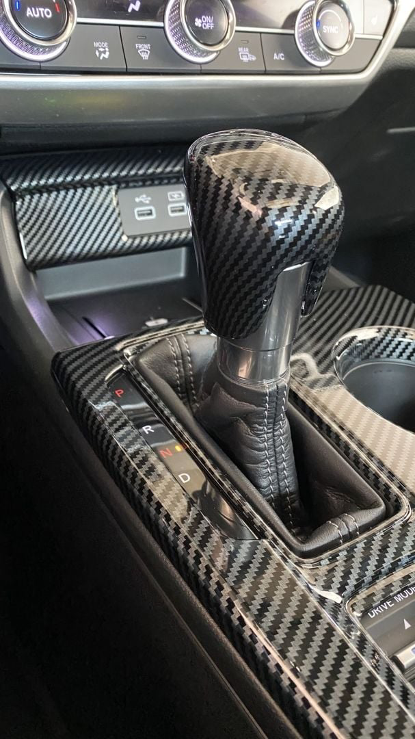 2022 Civic Uyumlu Vites Konsol Kaplama - Karbon