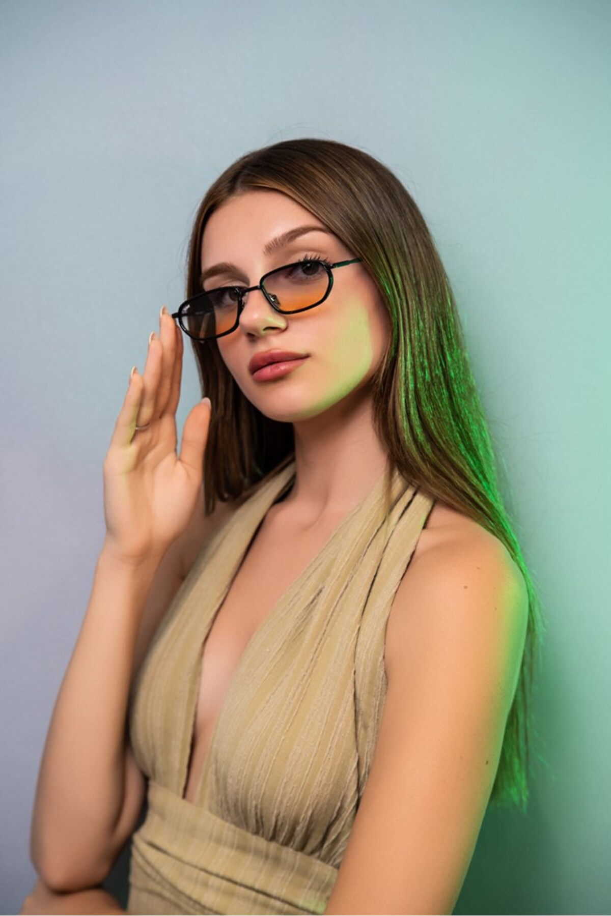 20248 55 15 136 02 Kadın Güneş Gözlüğü