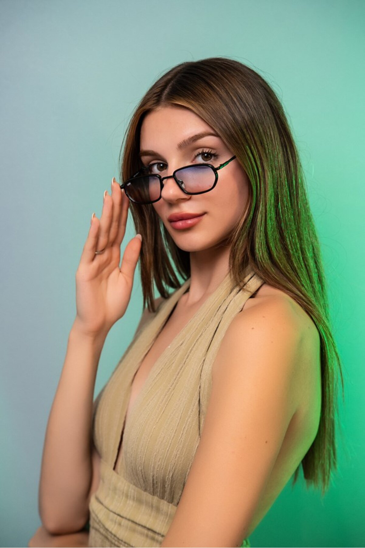 20248 55 15 136 03 Kadın Güneş Gözlüğü